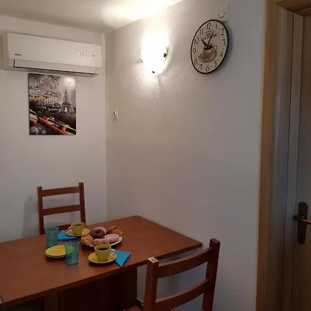 Apartment Murva Seget Vranjica